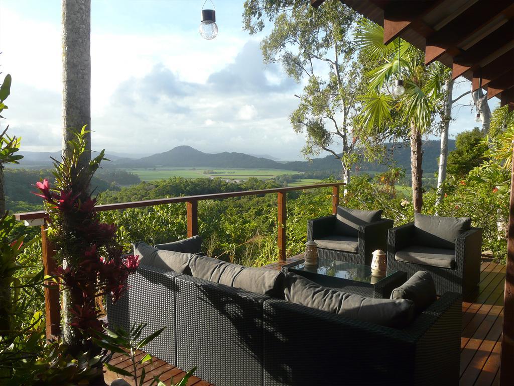 Mai Tai Resort Cassowary Exterior photo