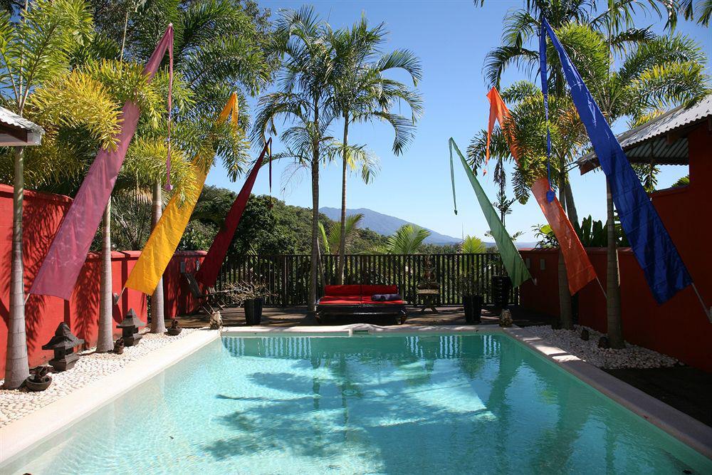 Mai Tai Resort Cassowary Exterior photo